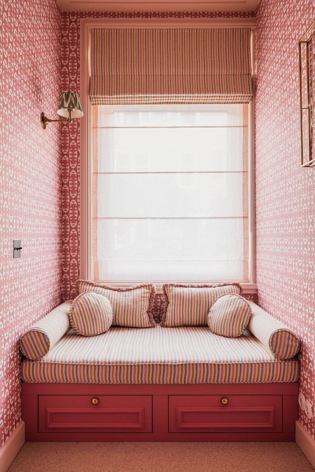 Color and Wallpaper in a Stylish Amsterdam Home 18 pink-window-seat-amsterdam-townhouse-nordroom