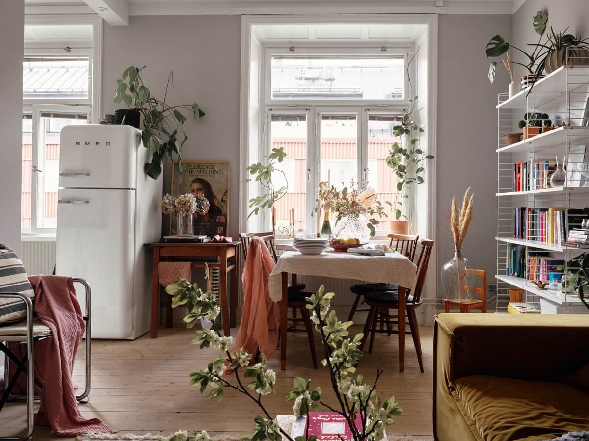 small-light-gray-sitting-room-dining-area-nordroom