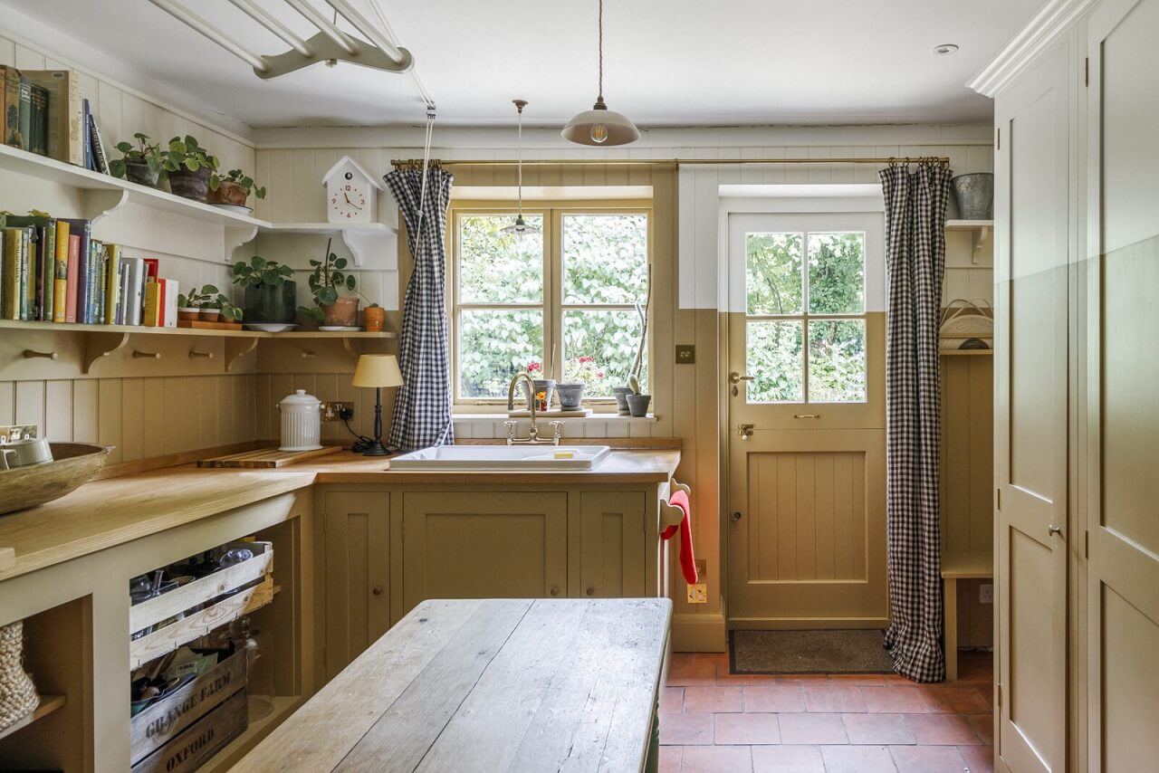 A Cozy Restored Country House in England 11 utility-room-half-painted-walls-nordroom