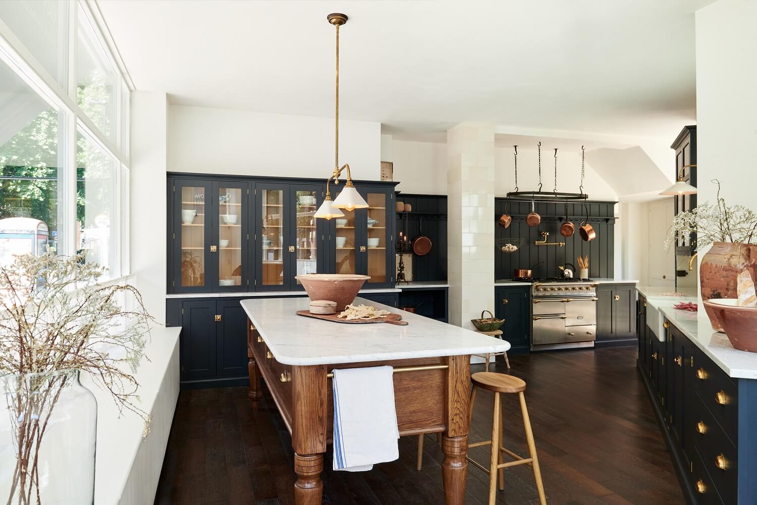A Warm Makeover For A deVOL Shaker Kitchen 2 1.TheRealShakerKitchen deVOL LOW RES A Warm Makeover For A deVOL Shaker Kitchen