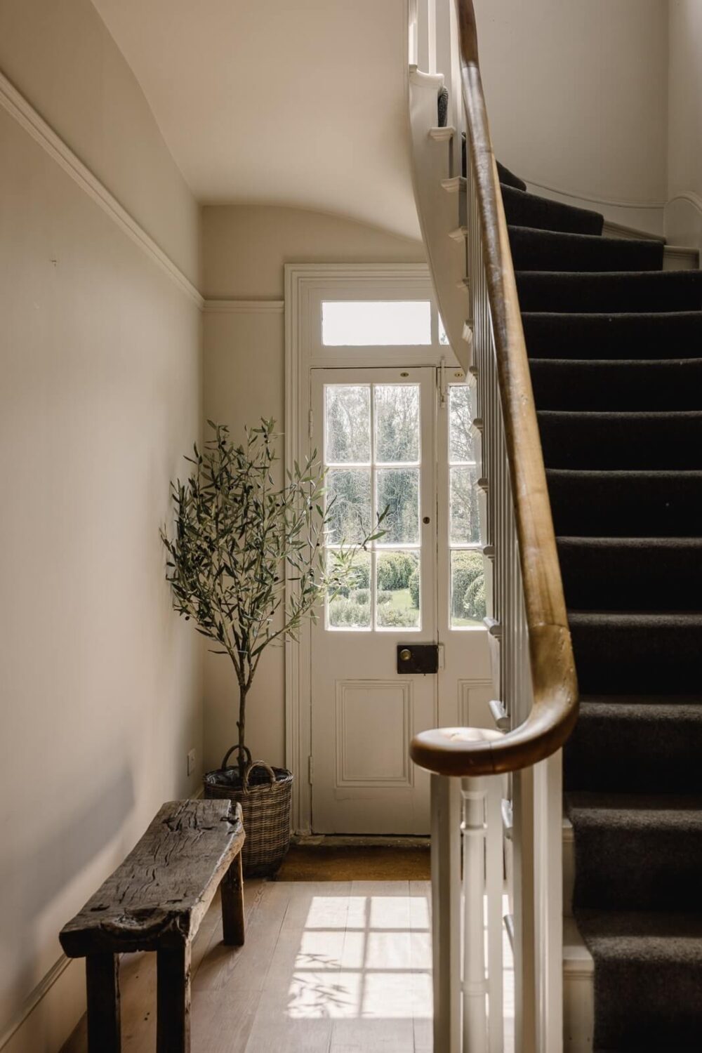 A Serene Country House in England 10 MFOX0074 A Serene Country House in England