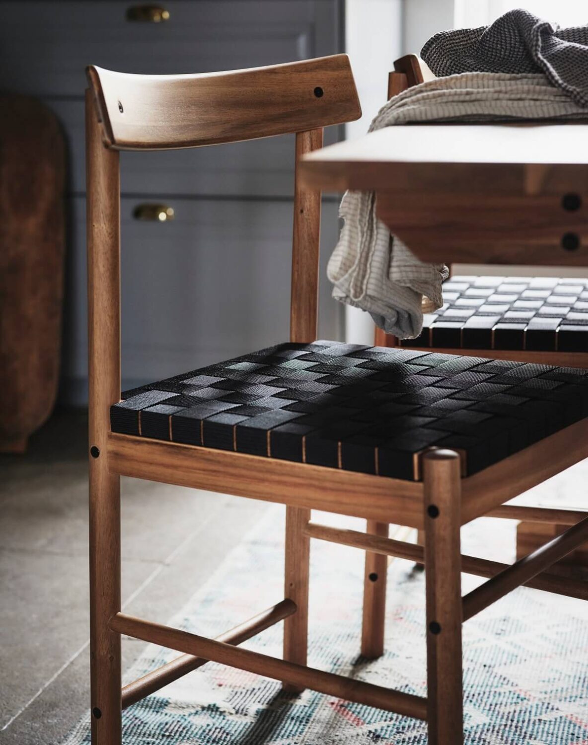 IKEA Winter Collection 2022: A Warm & Inviting Home 12 NACKANAS dining chair IKEA winter collection nordroom IKEA Winter Collection 2022: A Warm & Inviting Home