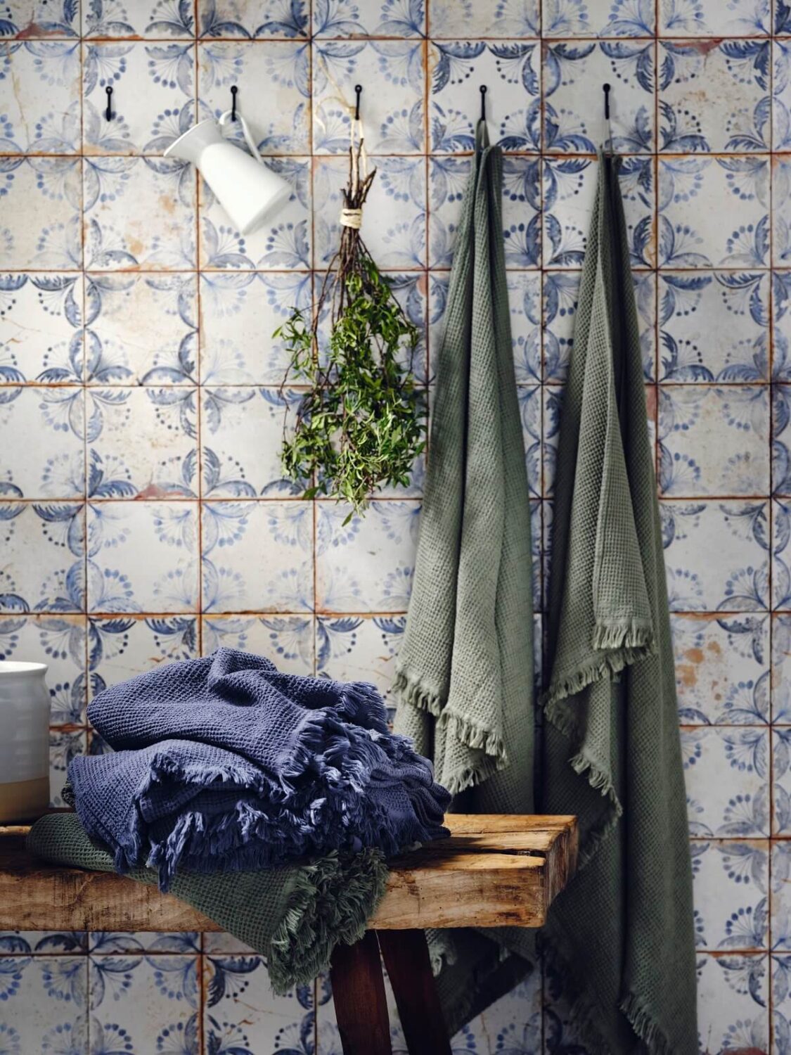 IKEA Winter Collection 2022: A Warm & Inviting Home 35 VALLASAN bath towel HOgAFFEL wall hook IKEA Winter Collection 2022: A Warm & Inviting Home