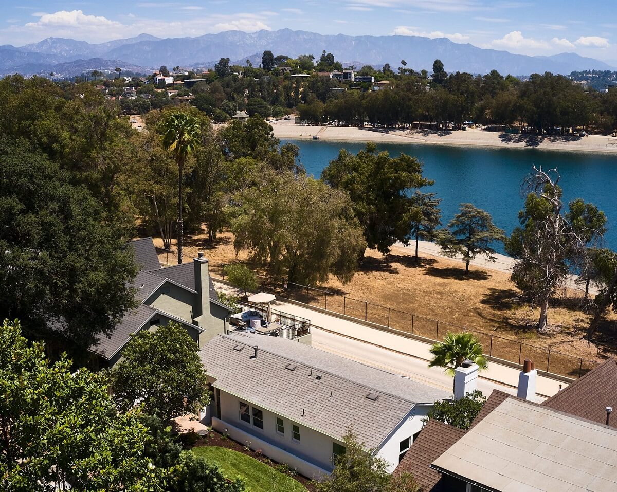 Warm Neutrals in a Lovely Home in Silver Lake, Los Angeles 33 aerial-view-los-angeles-home-nordroom