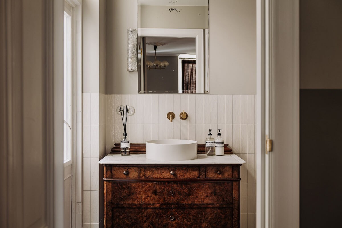 A Luxurious Canal House in Amsterdam 22 bathroom-antique-vanity-round-sink-nordroom