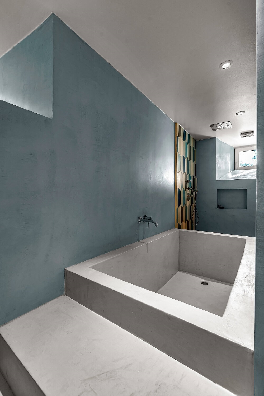 Bold Colors in a 1920s Villa in Sweden 24 bathroom-walk-in-bath-nordroom