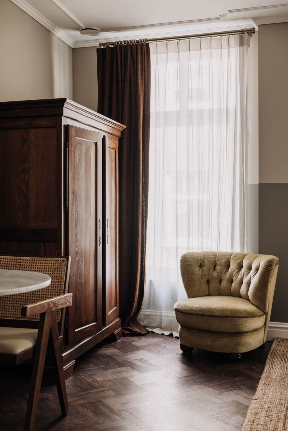 A Luxurious Canal House in Amsterdam 21 bedroom-detail-armchair-vintage-wardrobe-nordroom
