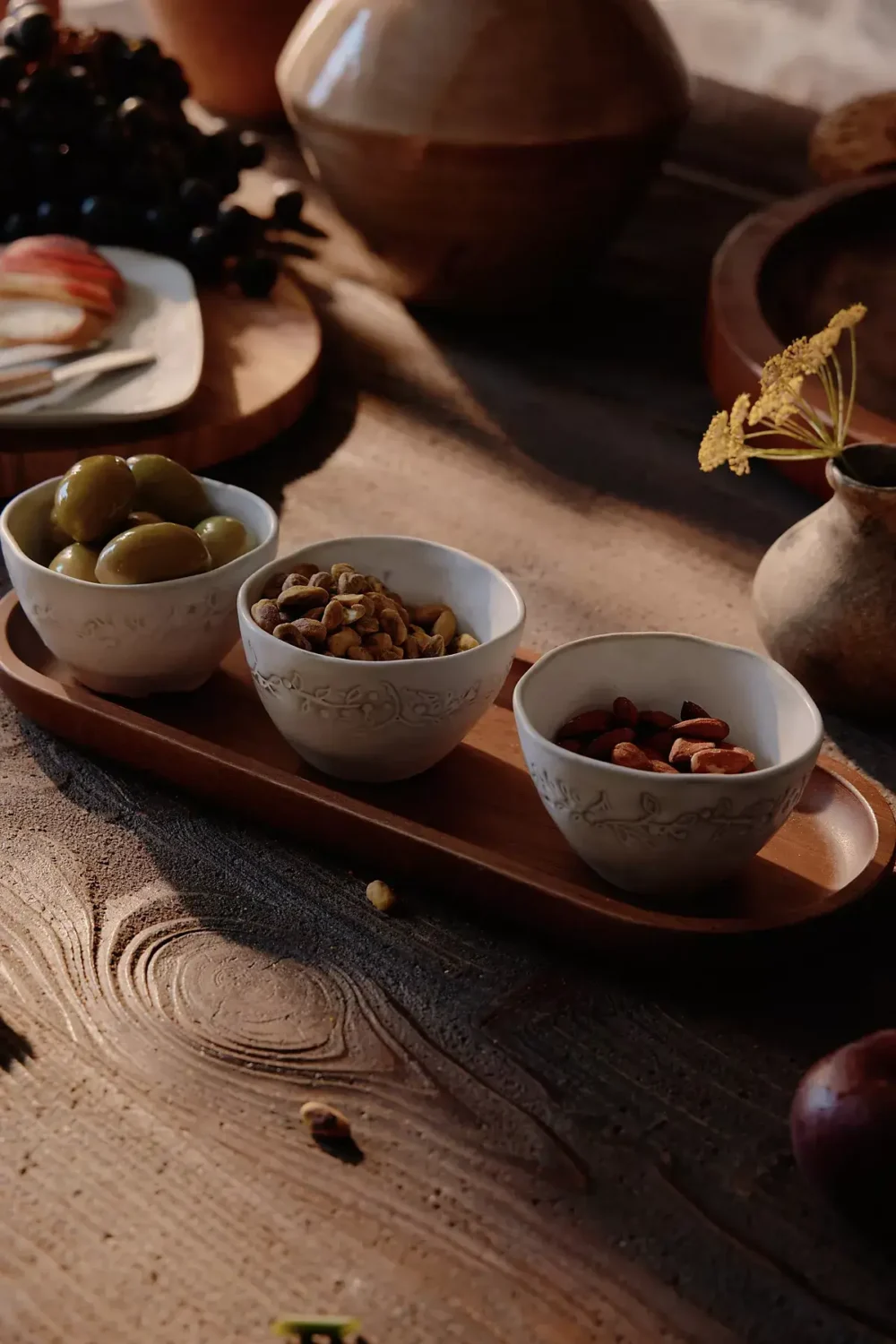 A Warm Fall Home by Amber Lewis for Anthropologie 8 bowls-anthropologie-fall-home-nordroom