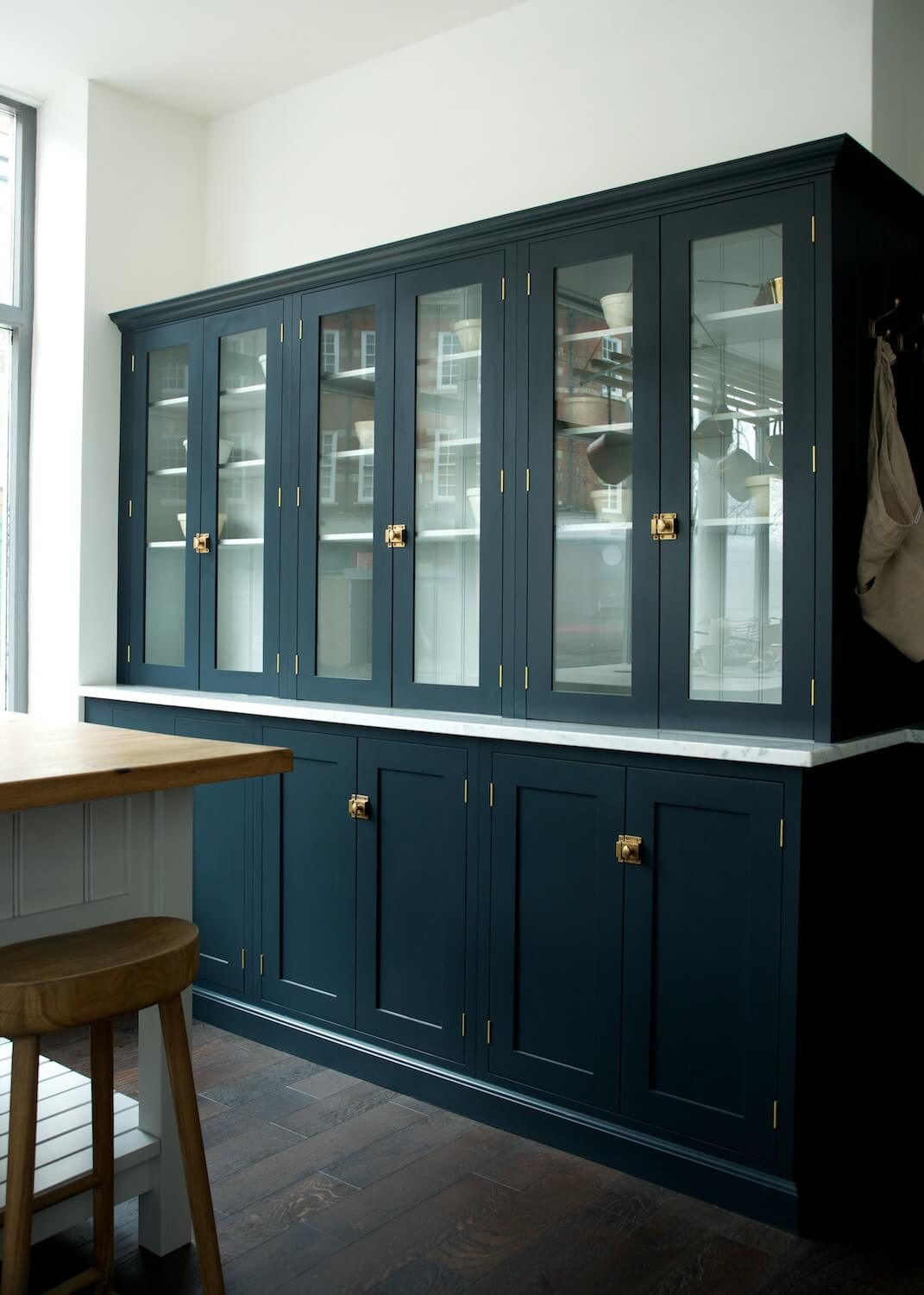 A Warm Makeover For A deVOL Shaker Kitchen 18 bv A Warm Makeover For A deVOL Shaker Kitchen