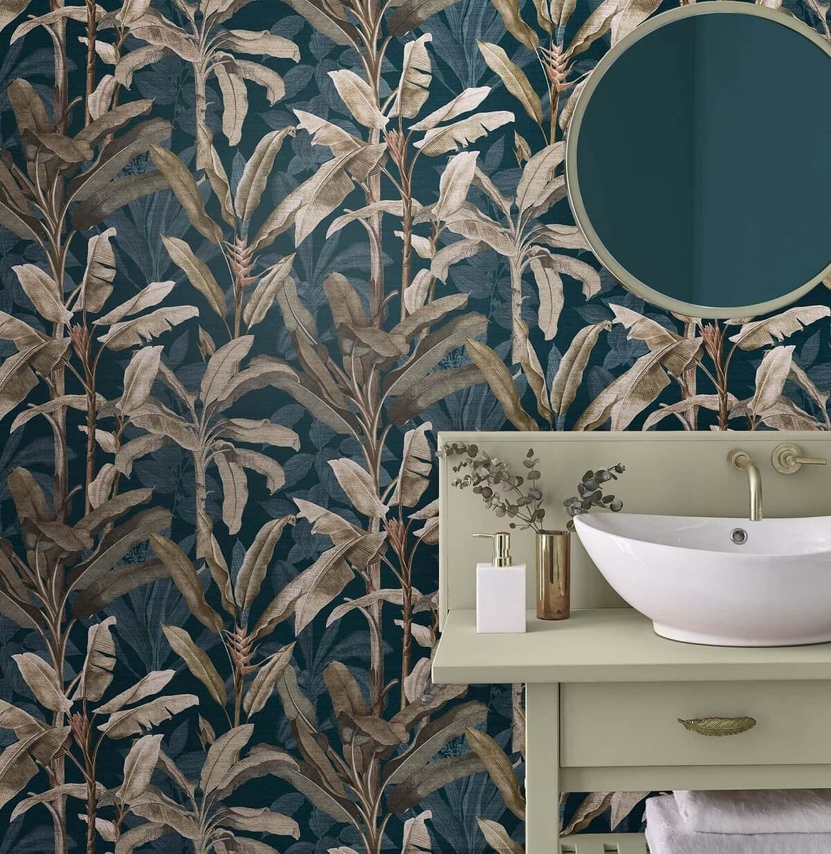 Glidden & PPG Color of the Year 2023: Vining Ivy 17 graham brown wallpaper bathroom nordroom Glidden & PPG Color of the Year 2023: Vining Ivy
