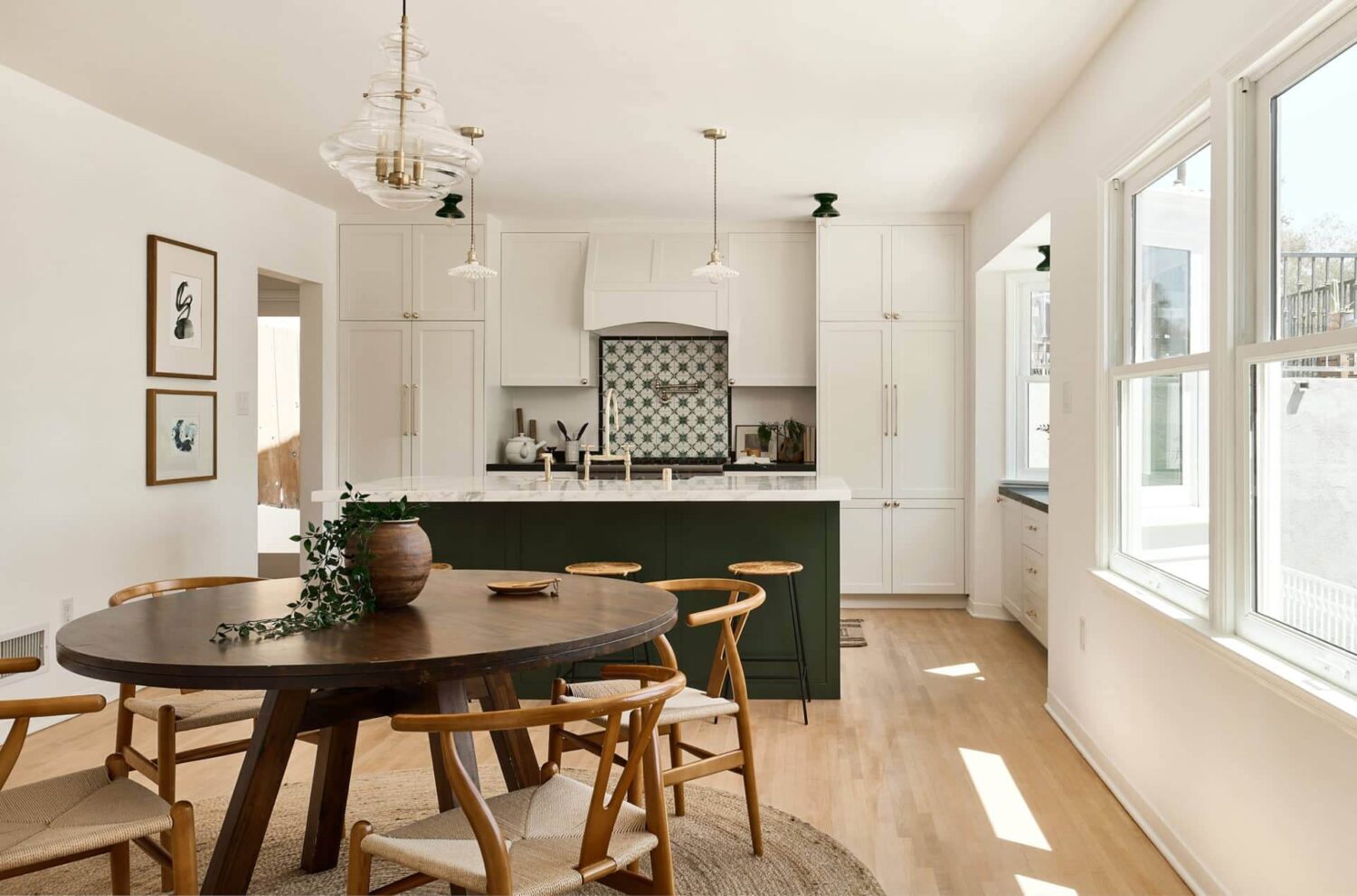 Warm Neutrals in a Lovely Home in Silver Lake, Los Angeles 8 kitchen-island-round-dining-table-nordroom