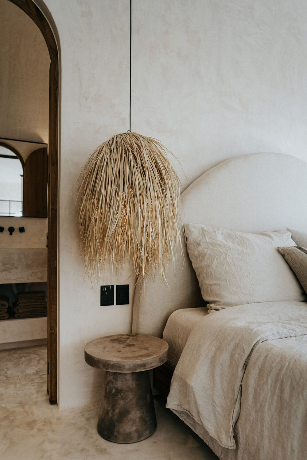 A Serene Apartment in Tulum with High Ceilings and Rooftop Pool 19 master-bedroom-natural-pendant-light-nordroom