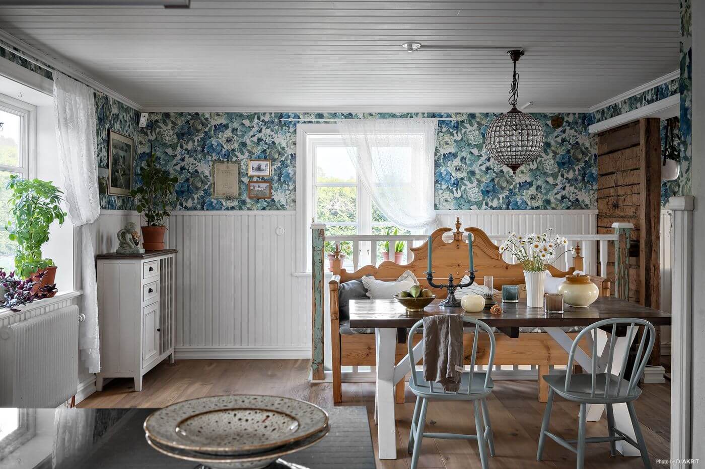 A Charming Swedish Villa Filled with Wallpaper 6 swedish-dining-room-wallpaper-nordroom