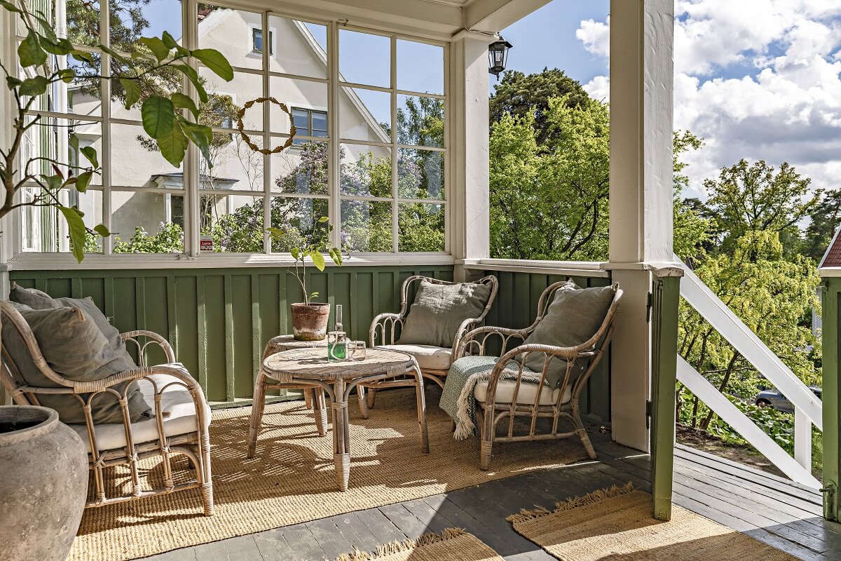 Bold Colors in a 1920s Villa in Sweden 26 veranda-swedish-house-color-nordroom