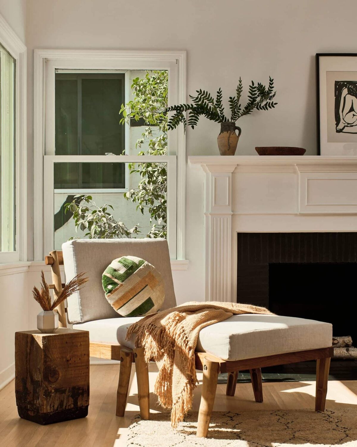 Warm Neutrals in a Lovely Home in Silver Lake, Los Angeles 3 warm-los-angeles-sitting-room-chaise-longue-fireplace-nordroom