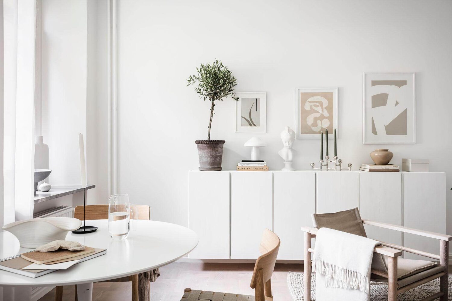 A Tiny and Stylish Nordic Apartment 11 white-ikea-ivar-cabinets-nordroom