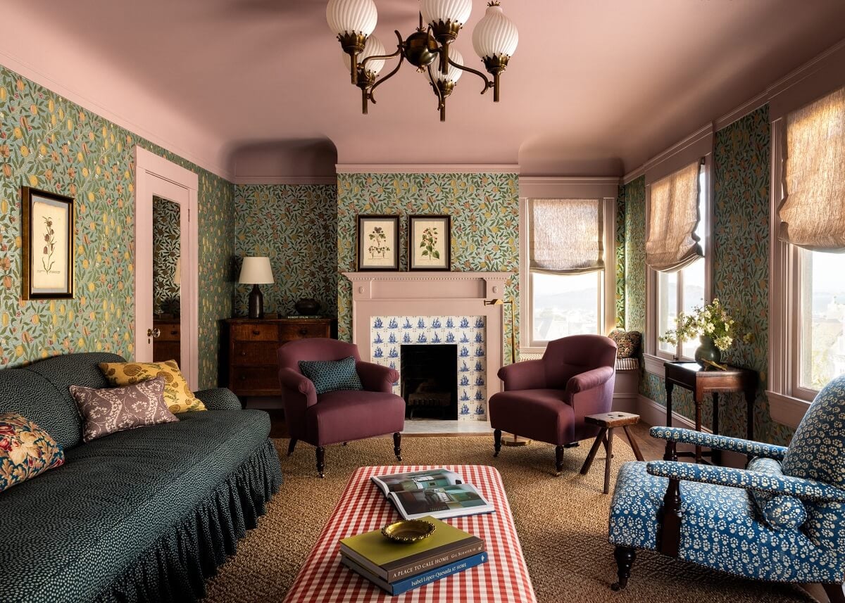 A Lesson in Color and Pattern in a San Francisco Home 20 Heidi-Caillier-Design-Cow-Hollow-SF-interior-design-William-Morris-wallpaper-scaled