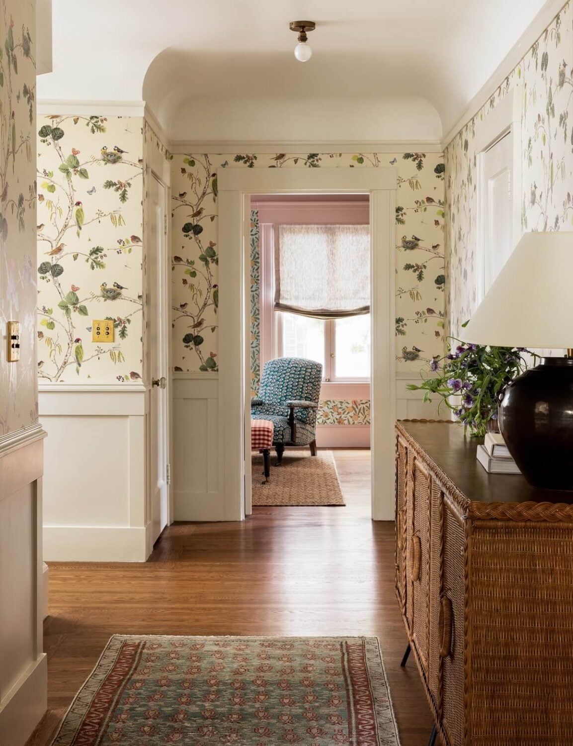 A Lesson in Color and Pattern in a San Francisco Home 34 Heidi-Caillier-Design-Cow-Hollow-SF-interior-design-birds-wallpaper-hallway