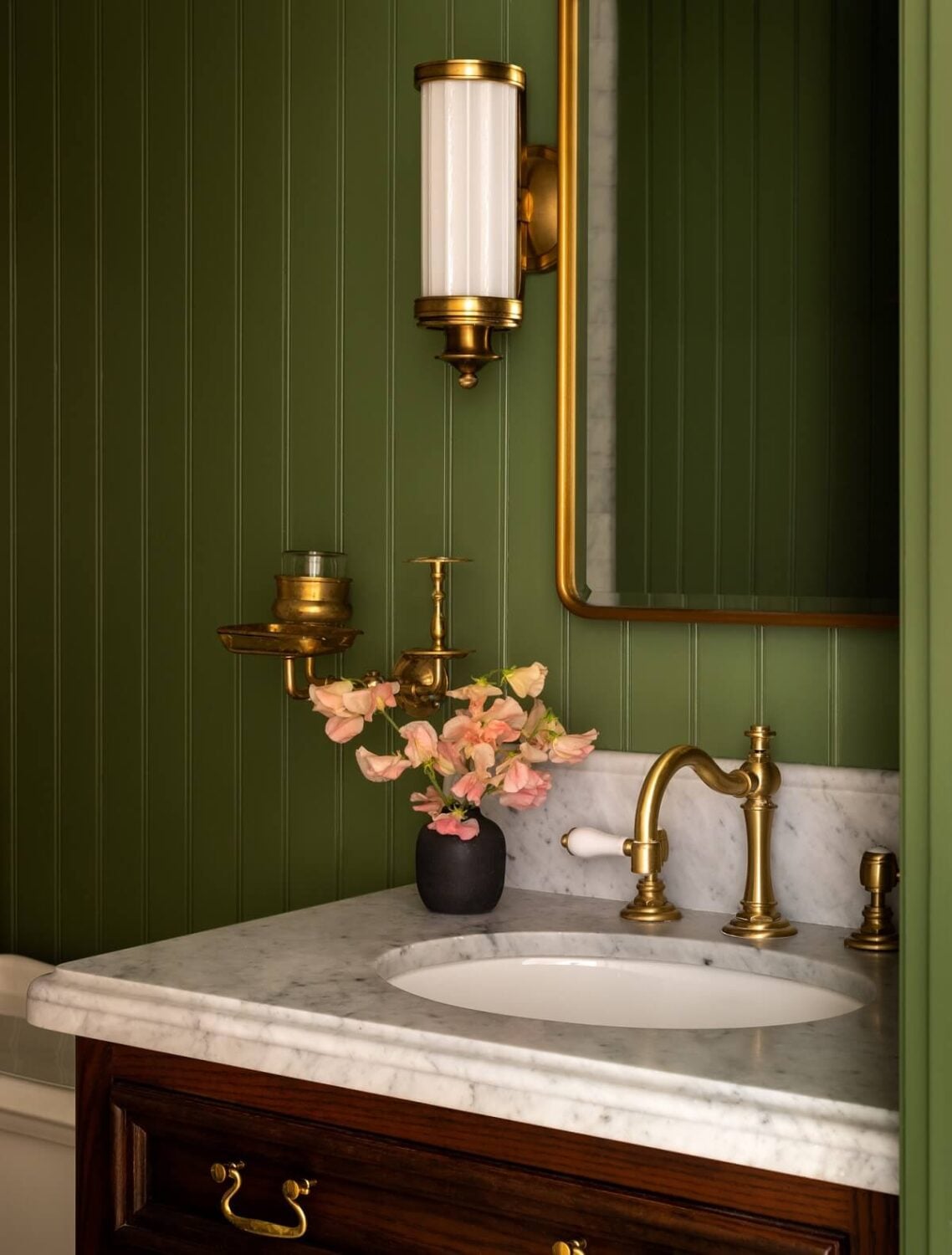 A Lesson in Color and Pattern in a San Francisco Home 16 Heidi-Caillier-Design-Cow-Hollow-SF-interior-design-green-bathroom-wood-vanity