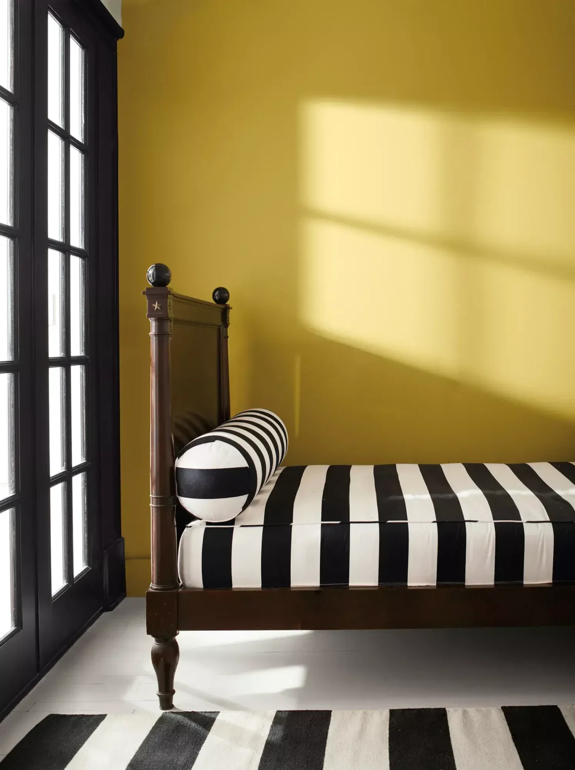 The Color Trends for 2023: Rich & Warm Natural Hues 10 benjamin-moore-savannah-green-color-trends-2023-nordroom