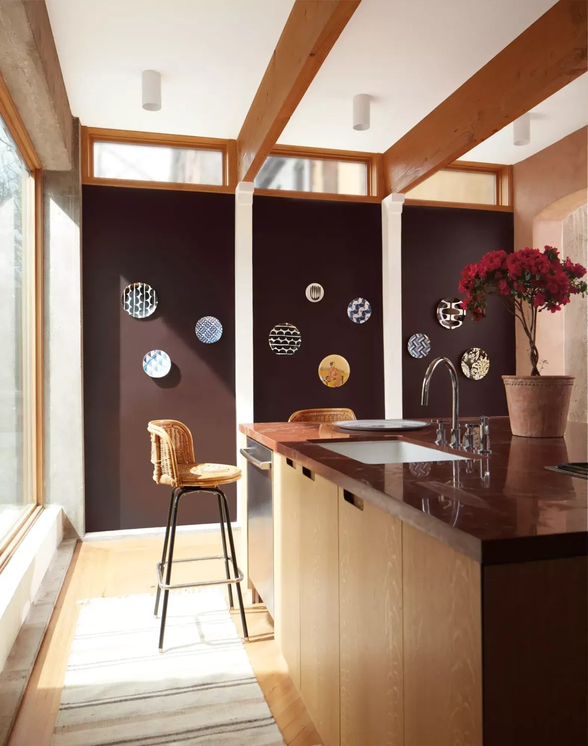 The Color Trends for 2023: Rich & Warm Natural Hues 8 benjamin-moore-wenge-color-trends-2023-nordroom