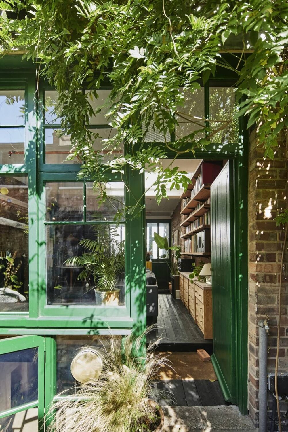 A Unique Home in a Former Furniture Workshop 10 garden-entry-apartment-former-workshop-london-nordroom