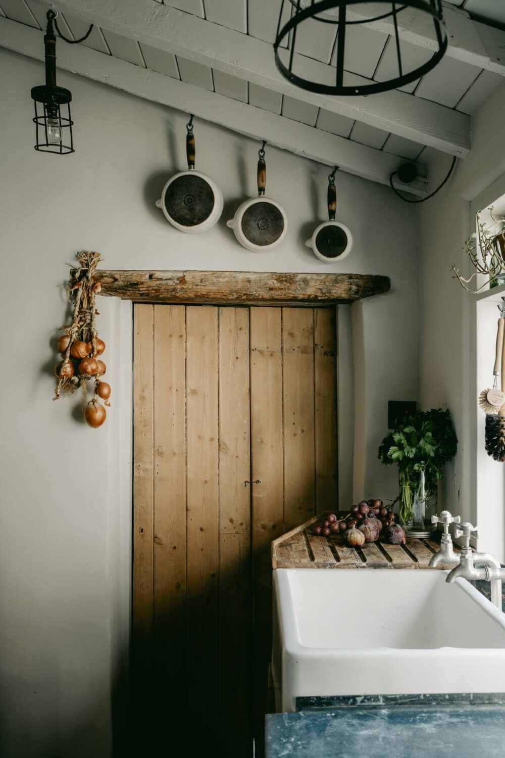 Original Features in a Regency Cottage in London 3 kitchen-wooden-ceiling-butler-sink-nordroom