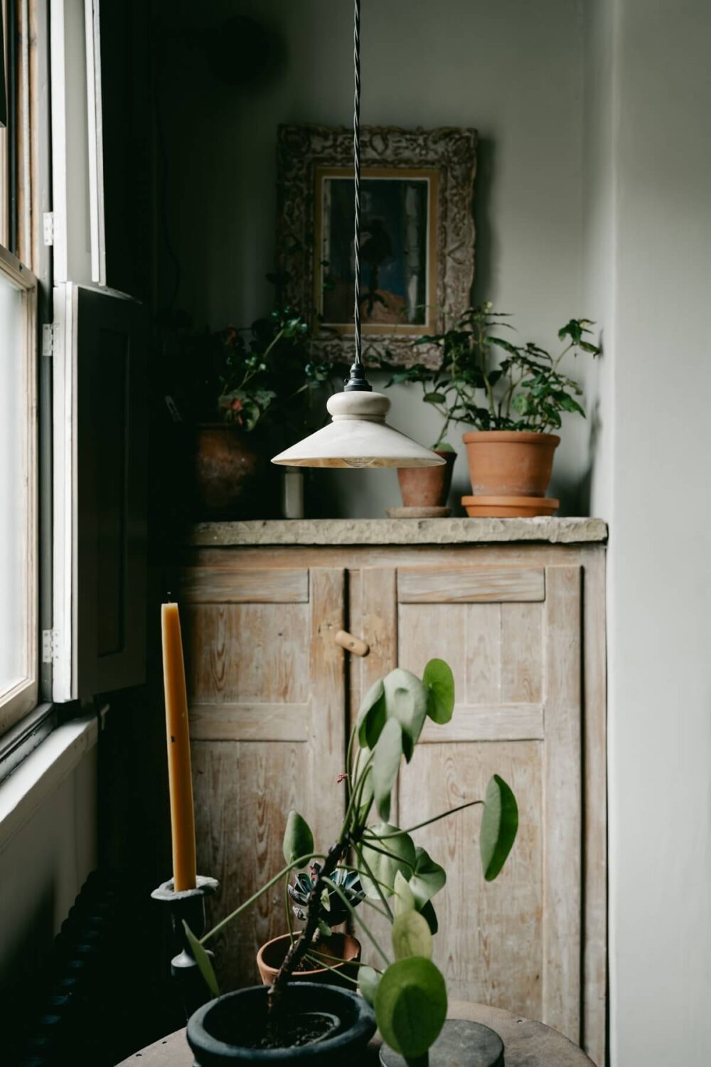 Original Features in a Regency Cottage in London 11 living-room-niche-cozy-home-england-nordroom
