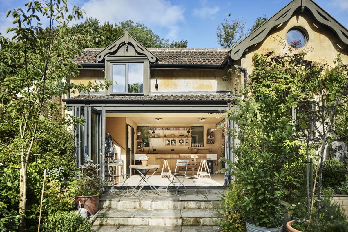 A Spectacular Victorian Villa with Contemporary Extension in Bath 22 modern-extension-studio-victorian-villa-nordroom