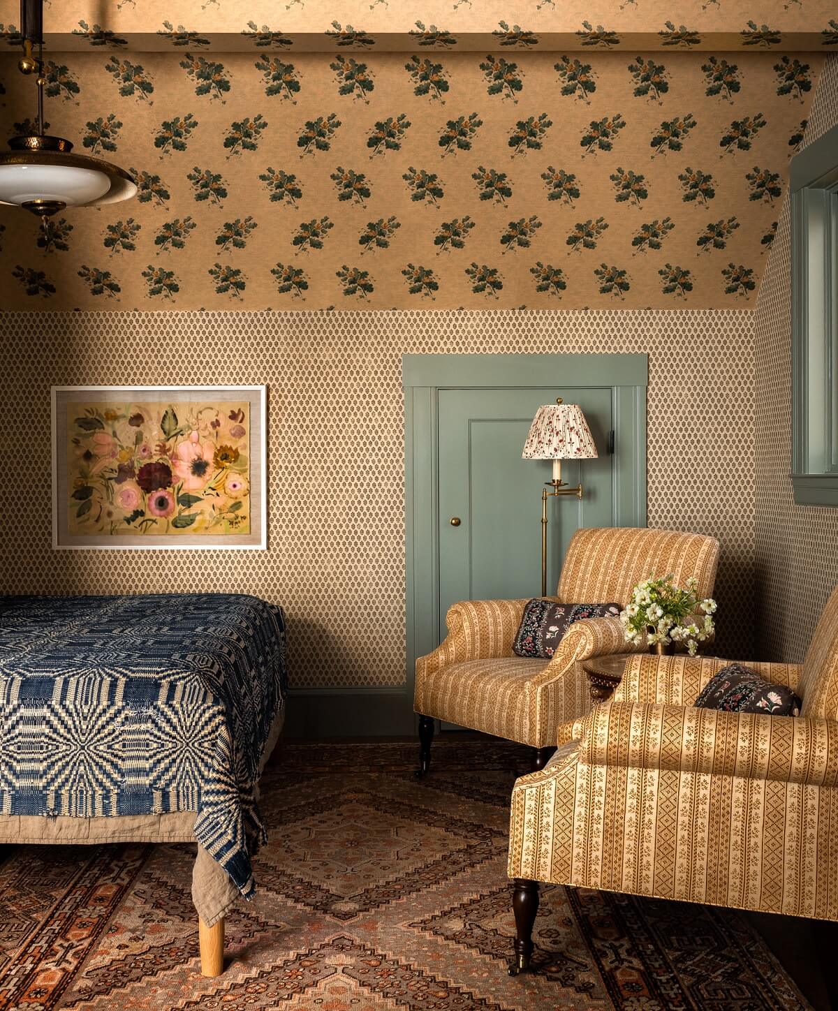 A Lesson in Color and Pattern in a San Francisco Home 23 master bedroom wallpaper combination