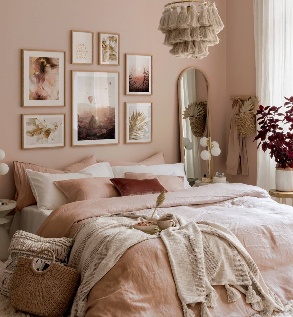 Sherwin-Williams Color of the Year 2023: Redend Point 31 pink-bedroom-redend-point-sherwin-williams-color-2023-nordroom