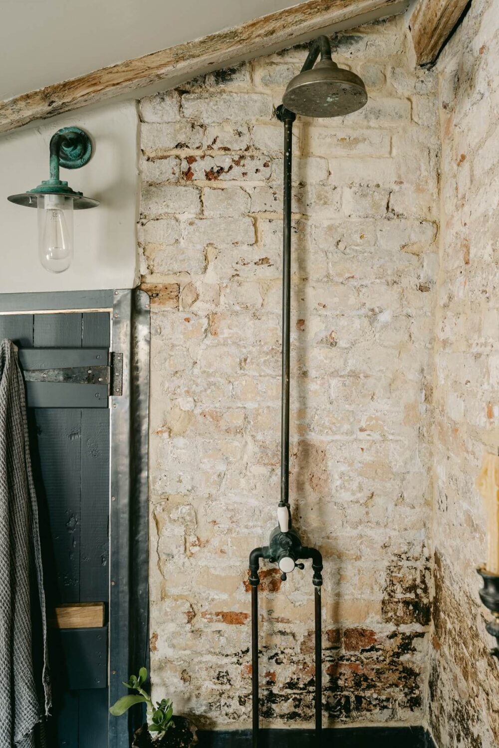 Original Features in a Regency Cottage in London 18 shower-brick-walls-nordroom