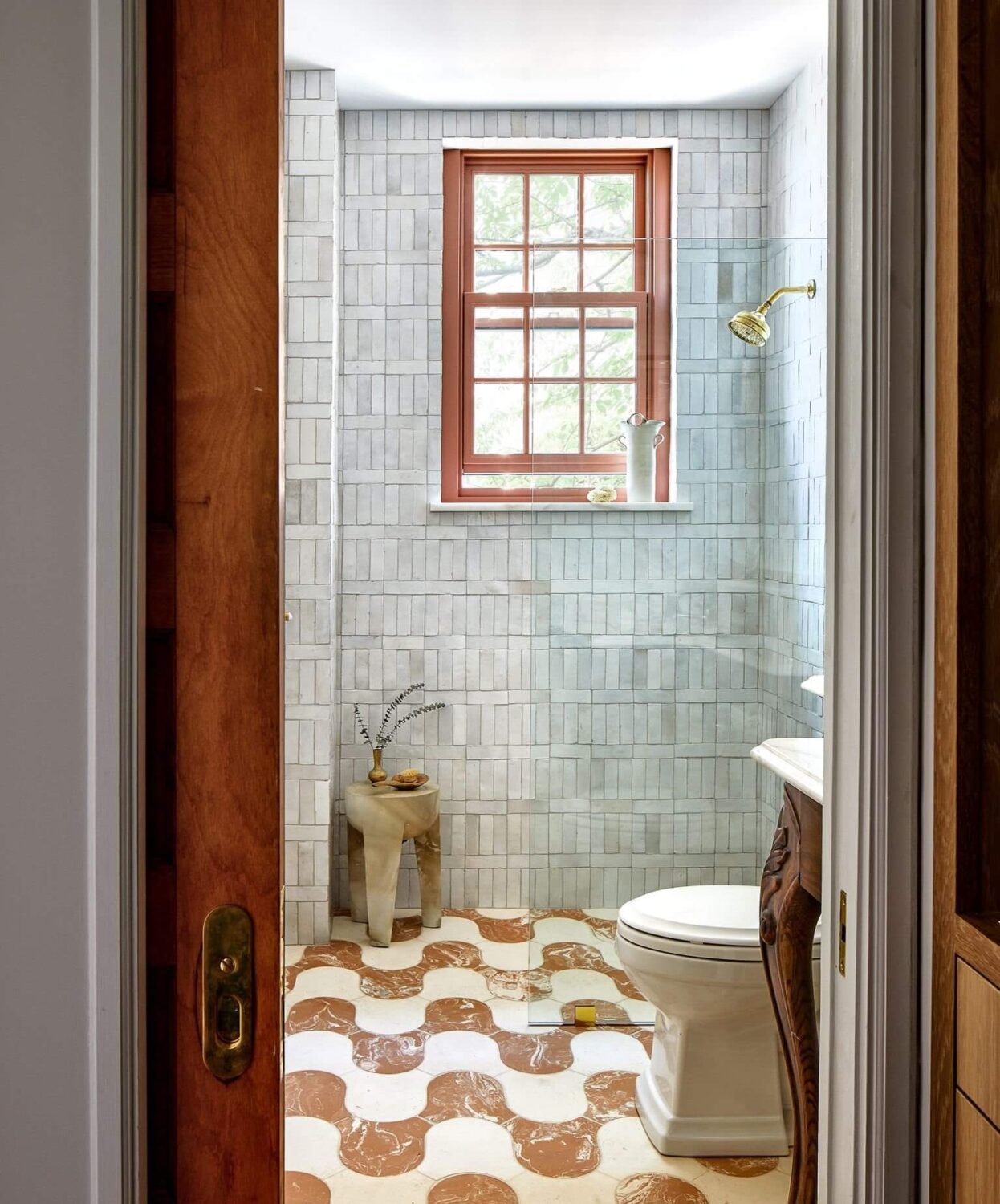 Bold Colors in a Washington D.C. Pied-à-Terre 13 bathroom-wavy-floor-tiles-pattern-nordroom