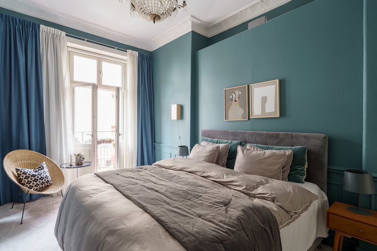 A Classic Nordic Apartment Decorated with Modern Furnishings and Color 12 blue-master-bedroom-colorful-scandinavian-home-nordroom