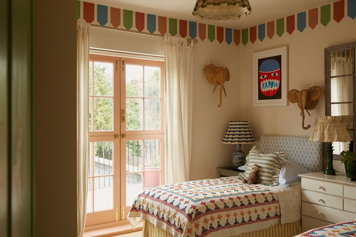 A Colorful Eclectic House Designed by Alice Palmer 21 kids-bedroom-balcony-twin-beds-nordroom