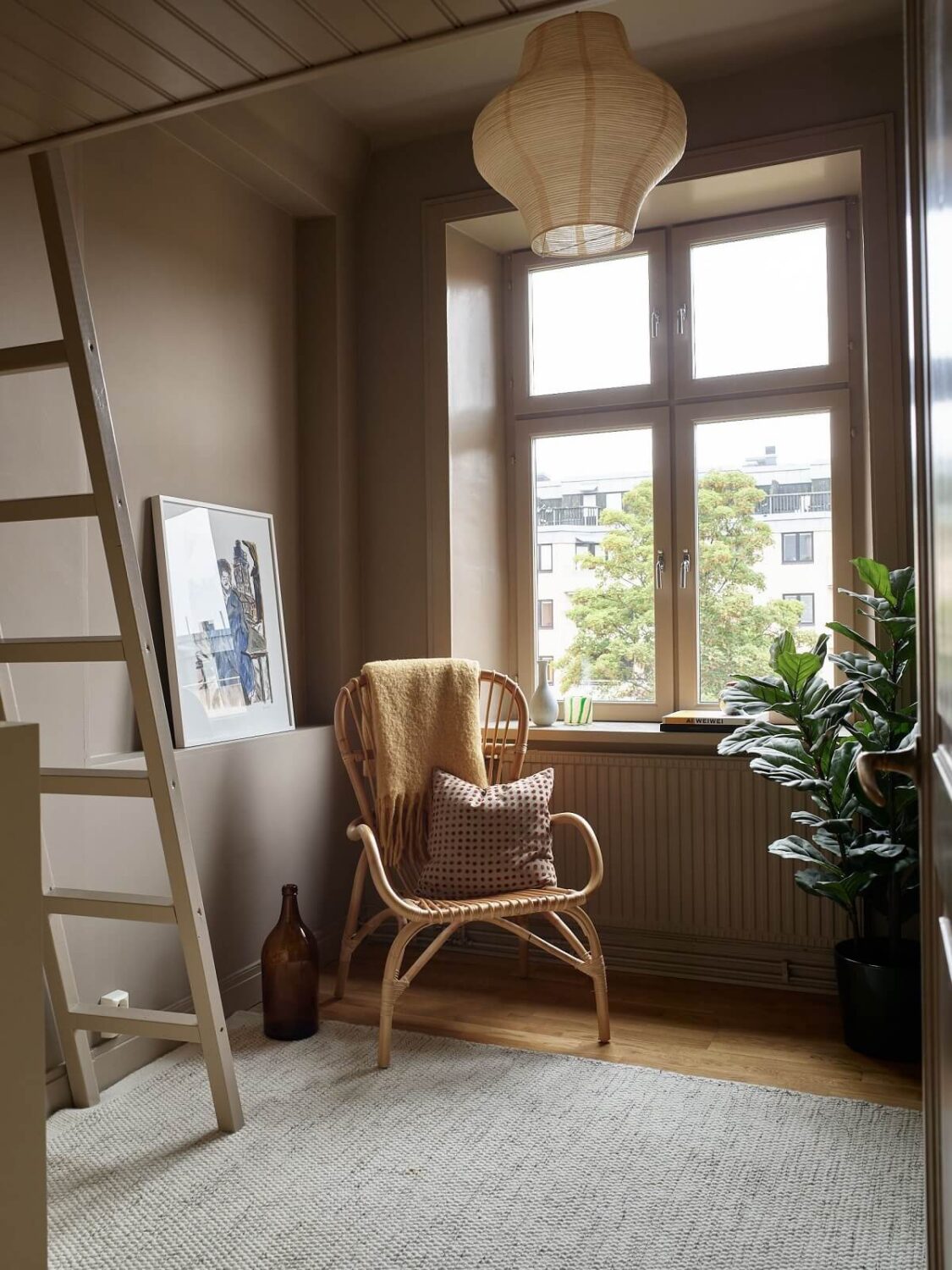 A Warm Nordic Apartment with Light Brown Walls 18 light-brown-bedroom-loft-bed-nordroom