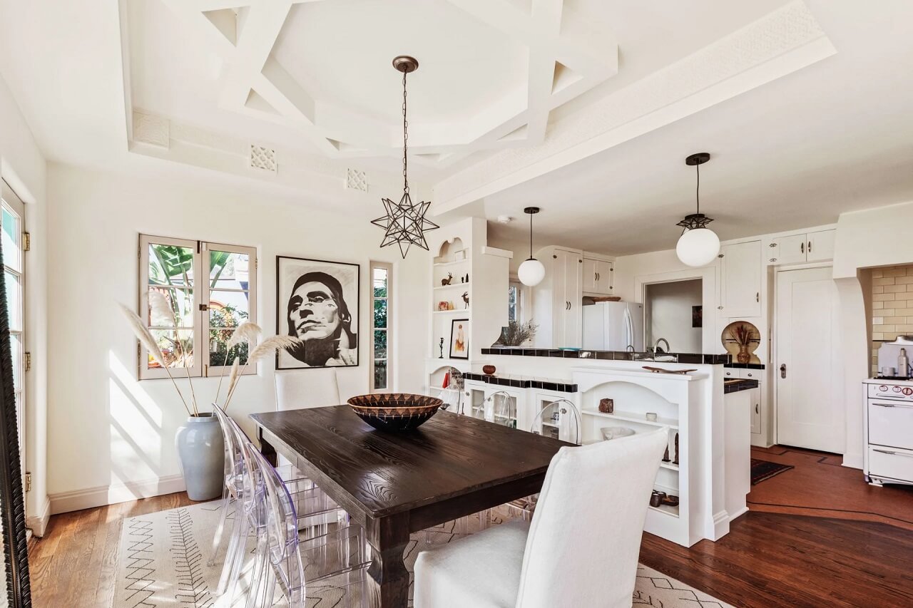 A Bright Spanish-Style Villa in Los Angeles 9 open-plan-dining-room-kitchen-spanish-style-villa-nordroom