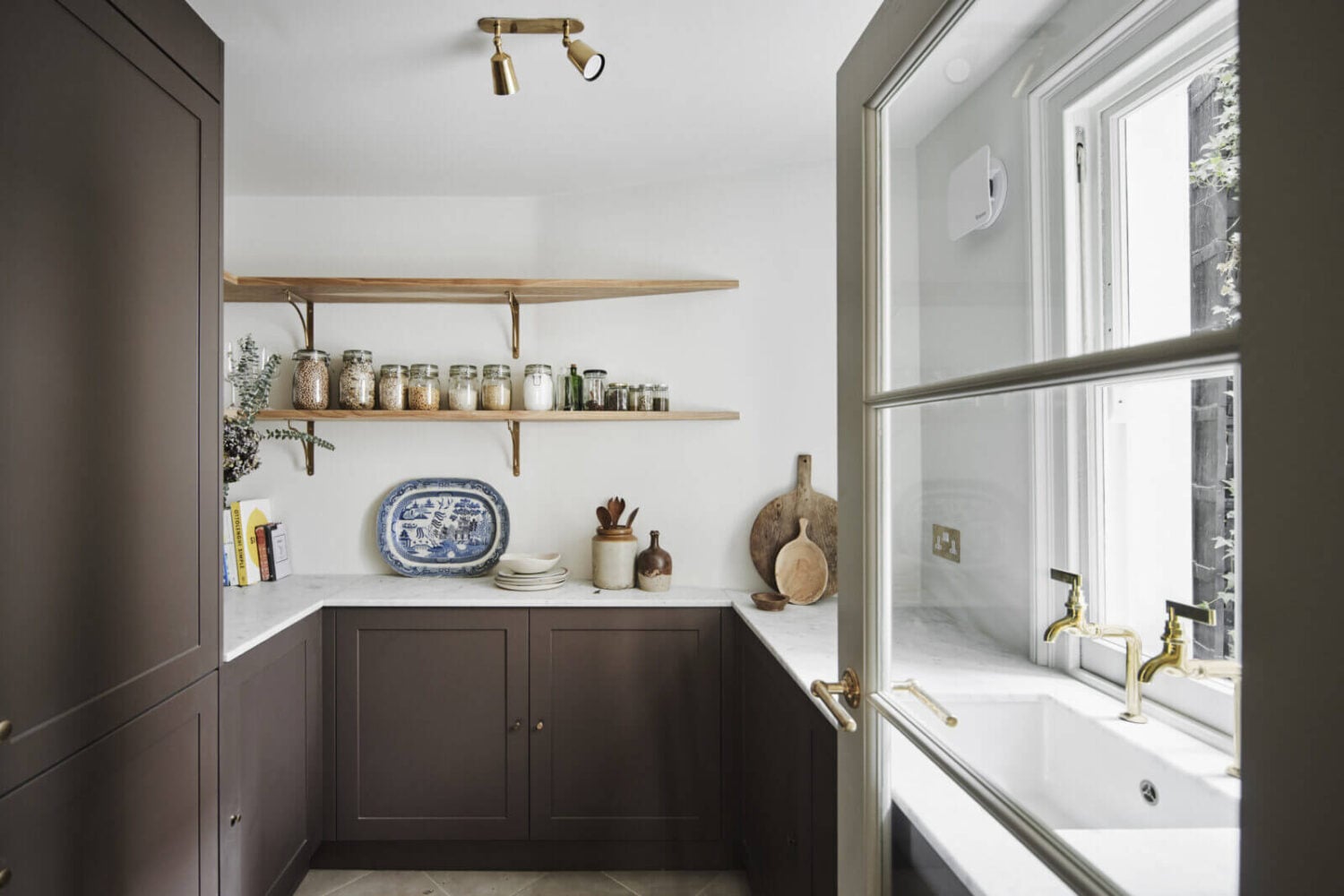 A Stylish Regency Townhouse in London 8 pantry-purple-cabinets-townhouse-london-nordroom