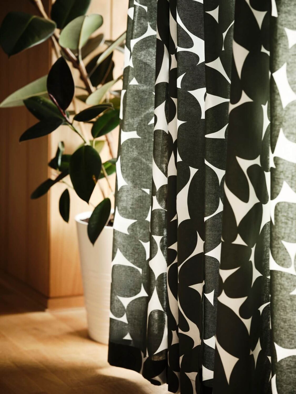 IKEA Spring Collection 2023: A Season of New Beginnings 30 ROSENANEMON-curtains-ikea-spring-collection-nordroo