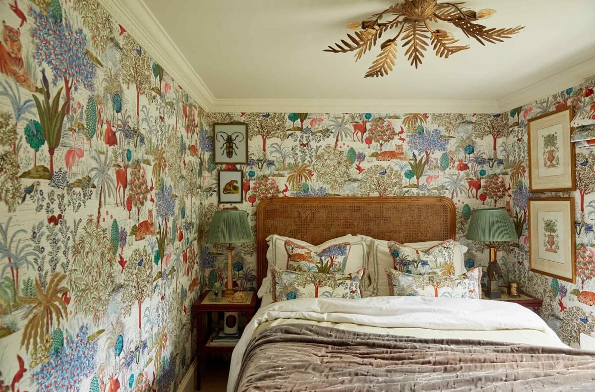 A Charming Antique Apartment in London with a Garden 16 bedroom-pierre-frey-jungle-wallpaper-nordroom