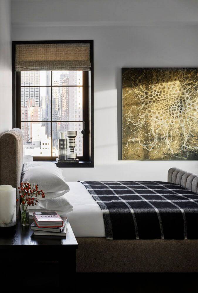 Trevor Noah Sells His Manhattan Penthouse with Roof Terrace 21 guest-bedroom-manhattan-penthouse-nordroom