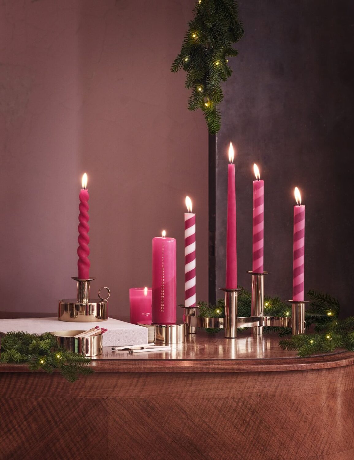 H&M Home Christmas 2022: Let's Play Magic 7 hm-home-christmas-canleholders-nordroom