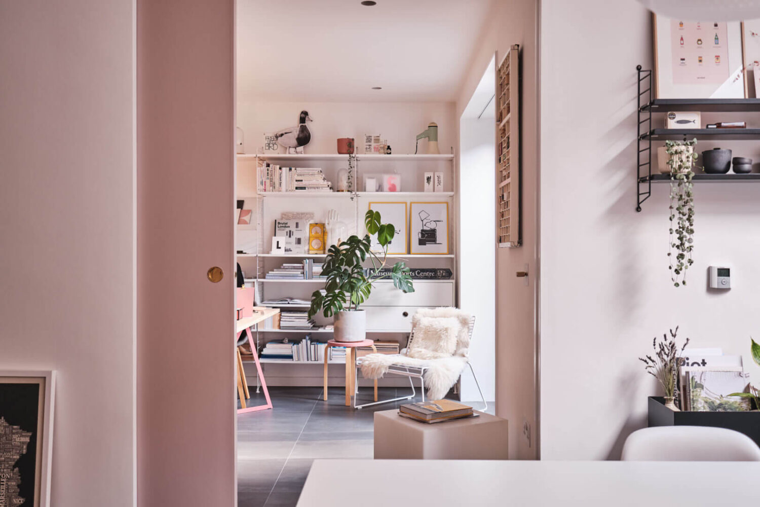A Modern Award Winning House in London 9 home-office-modern-home-london-nordroom