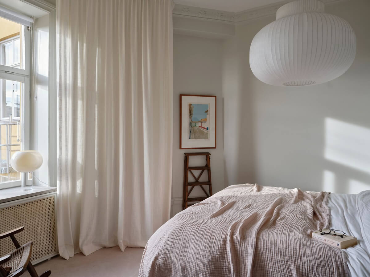 A Nordic Maisonette That Makes The Most Of Its Awkward Nooks 18 light-bedroom-nordic-duplex-nordroom