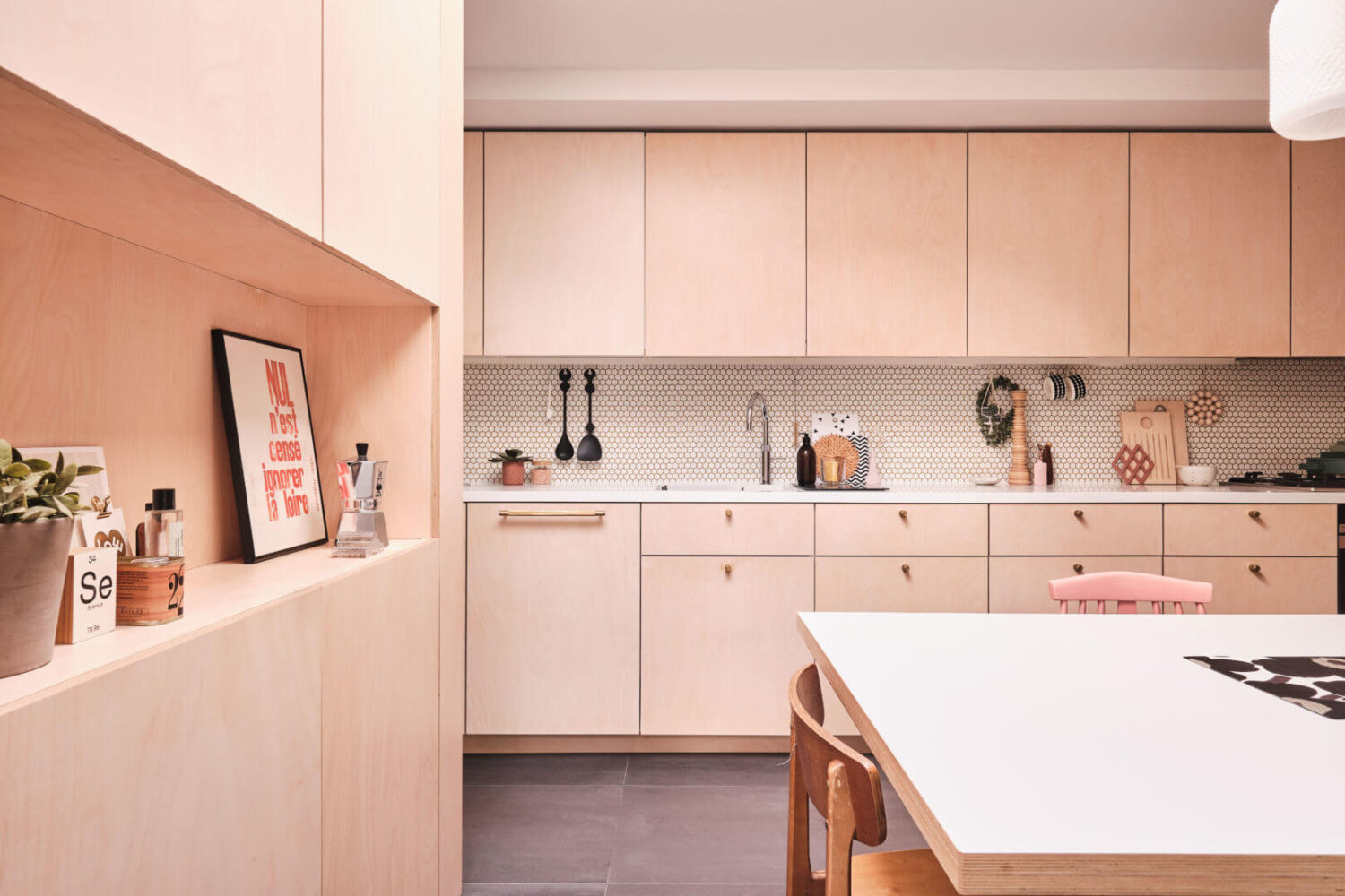 A Modern Award Winning House in London 3 modern-light-wood-kitchen-dining-table-nordroom