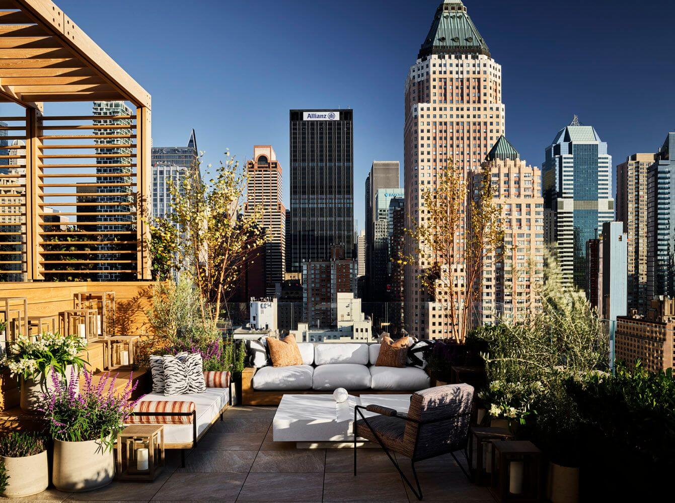 Best of 2022: Outdoor Spaces 8 roof-terrace-lounge-manhattan-skyline-penthouse-trevor-noah-new-york-nordroom