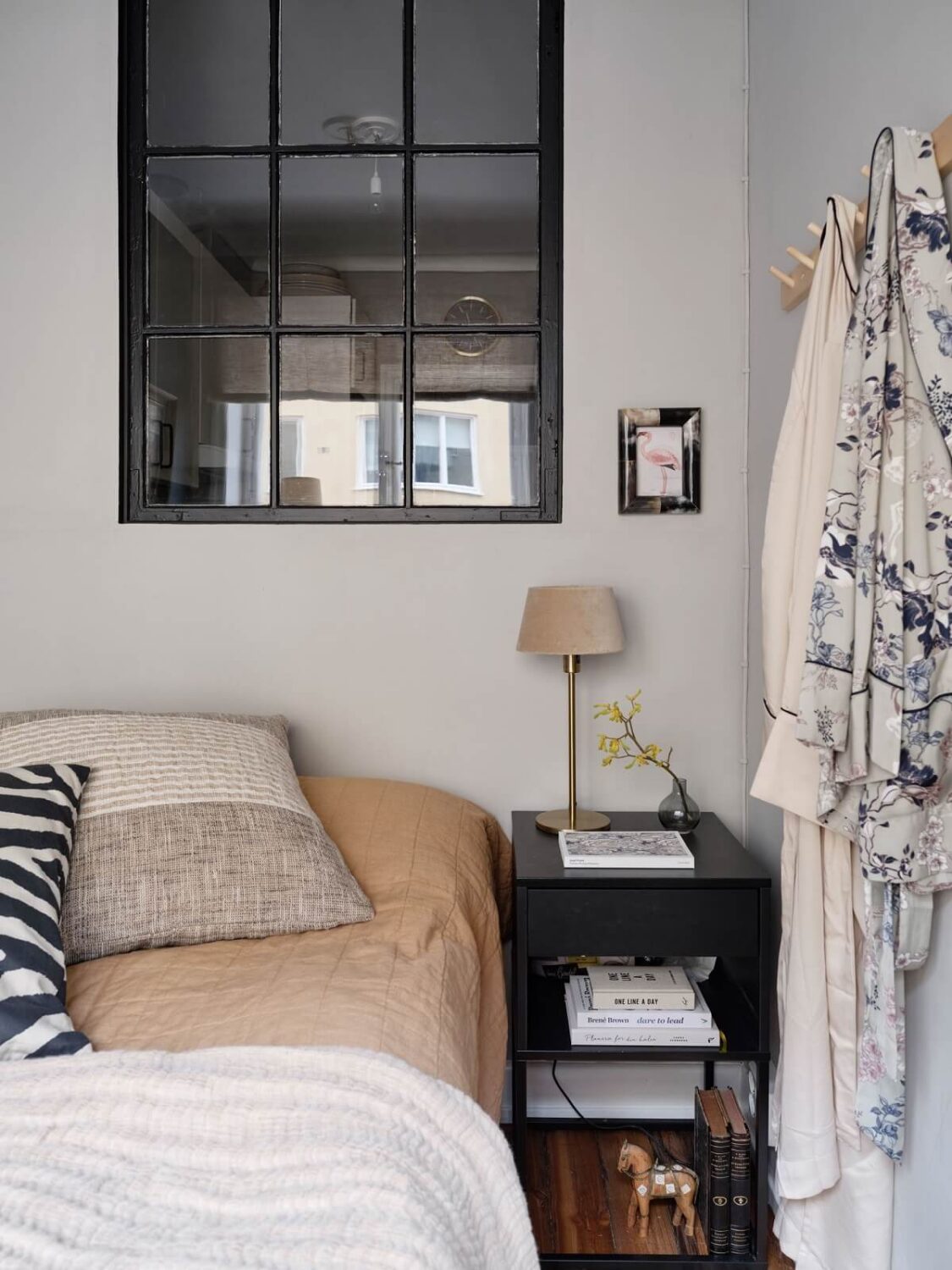 A Small Nordic Home with Dark Blue Accent Walls 16 small-bedroom-indoor-window-nordroom