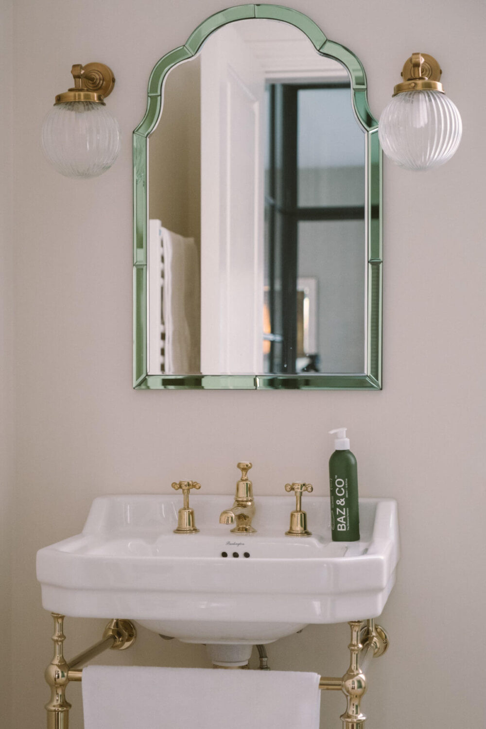 A London Mews House Made Famous in Love Actually 24 classic-bathroom-sink-mews-house-london-nordroom