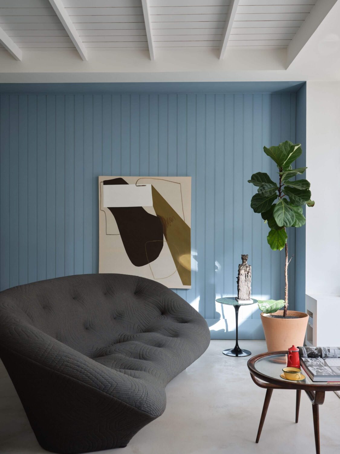 Farrow & Ball Add 11 New Colors to their Collection - 2023 25 farrow-and-ball-new-colors-kittiwake-blue-sitting-room-nordroom