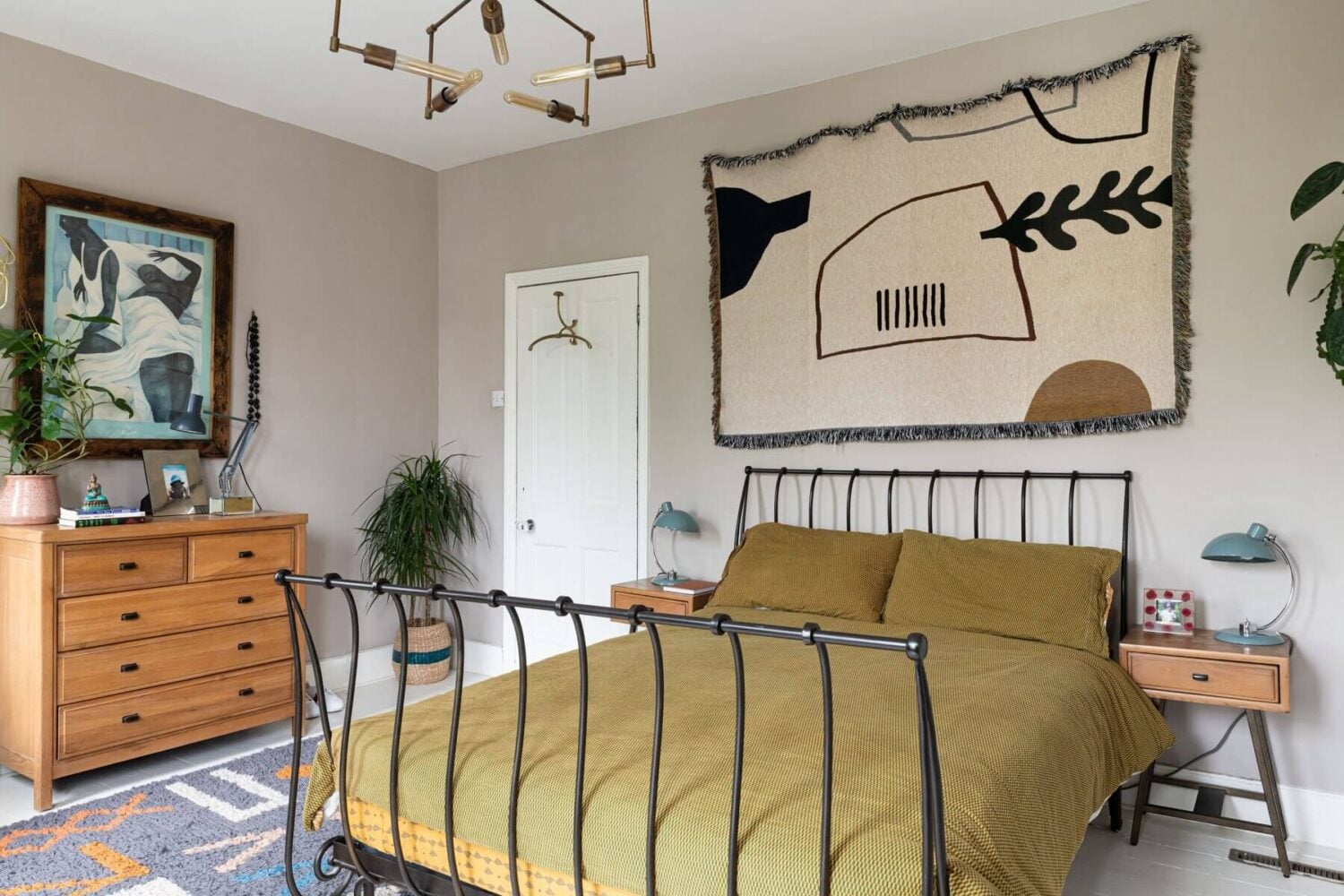 Color Blocked Walls in a Unique Victorian House 16 serene-bedroom-green-yellow-bedding-nordroom